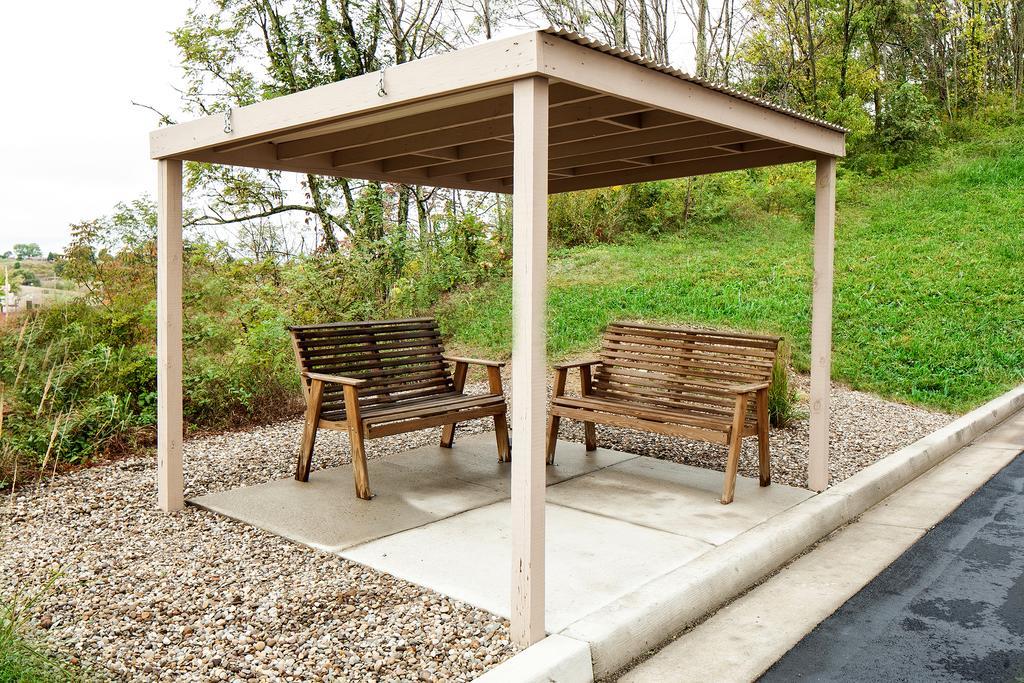 Microtel & By Wyndham St Clairsville - Wheeling 2*