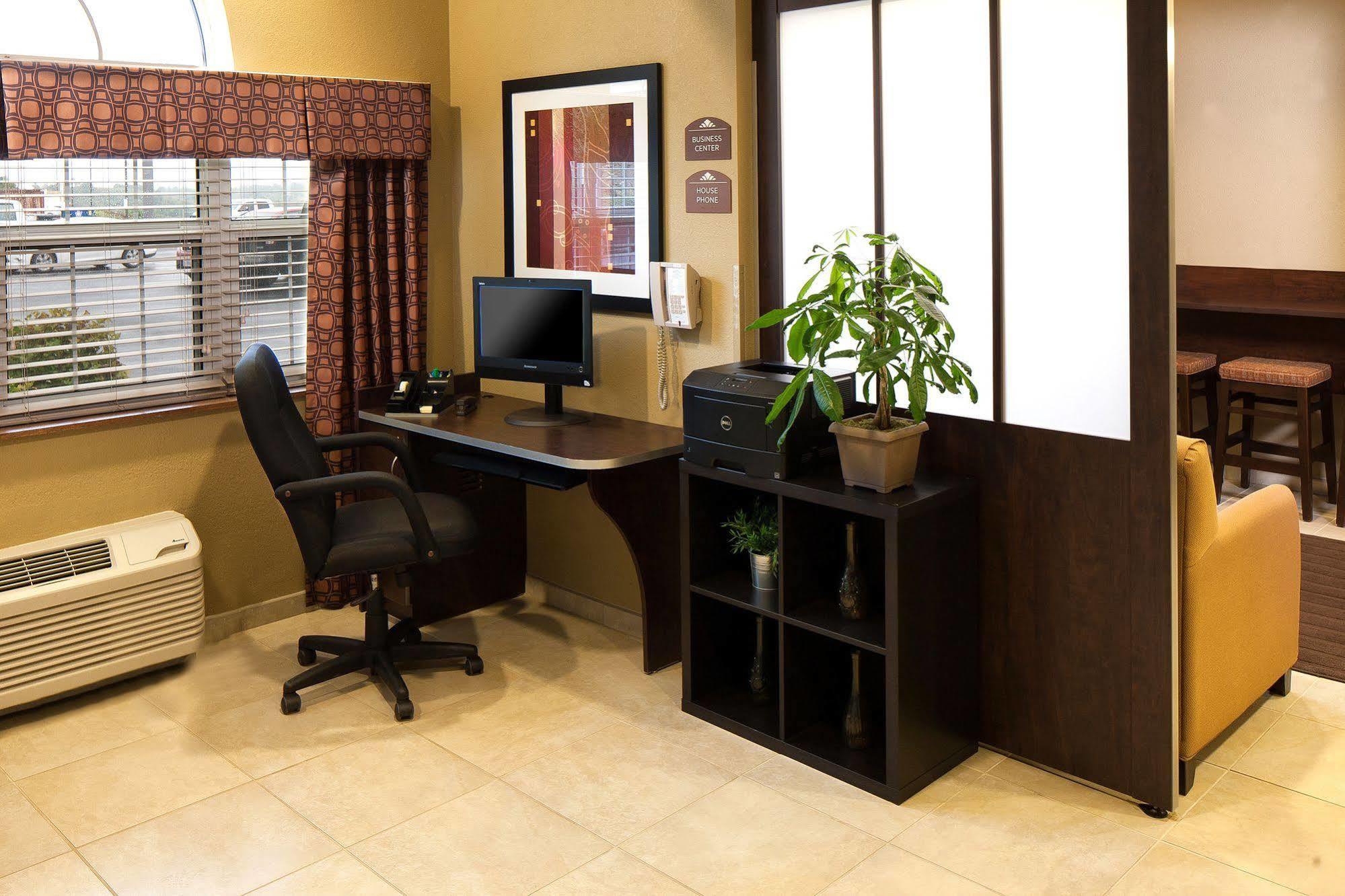 Microtel & By Wyndham St Clairsville - Wheeling St. Clairsville